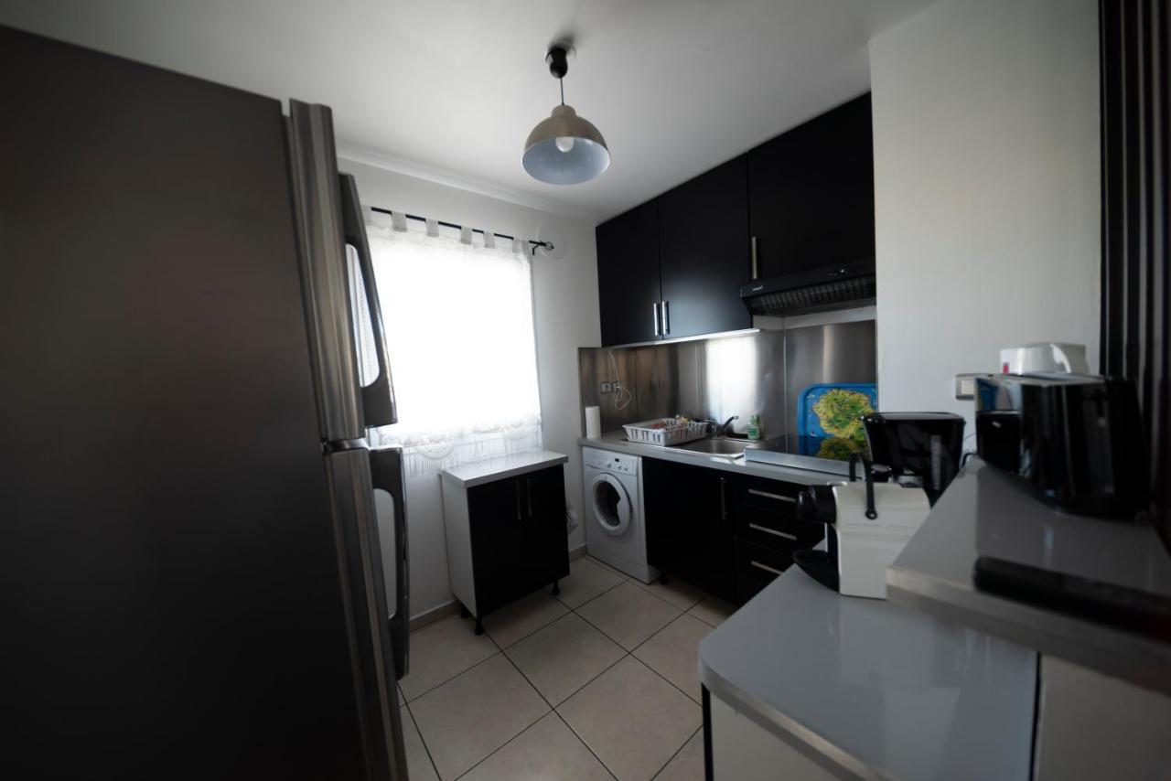 Eden Appartement, T2 49m2, 4 pers vue mer, piscine Saint-Gilles-les-Bains Buitenkant foto